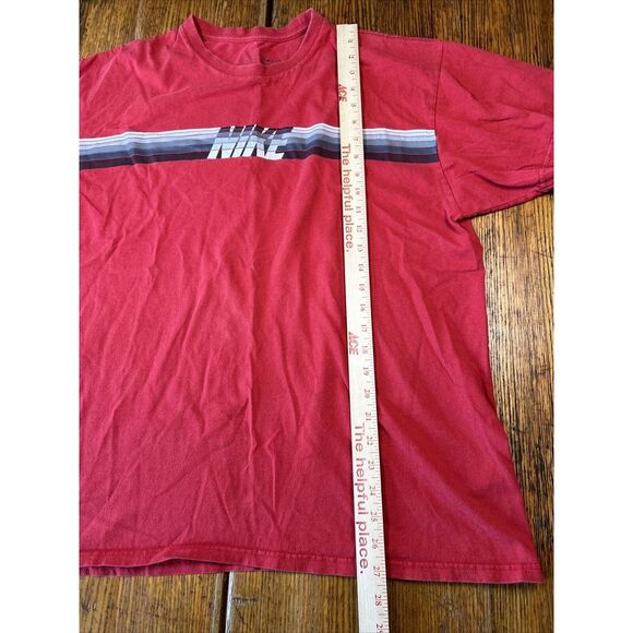 Nike Men's Red T Shirt Retro Size L Large Short Sleeve - Picture 11 of 16